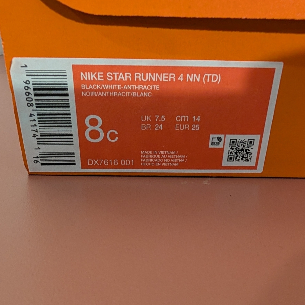 Nike Star Runner 4 NN (TD) in Size 8C Black/White (Toddler Boy) - Picture 2 of 10